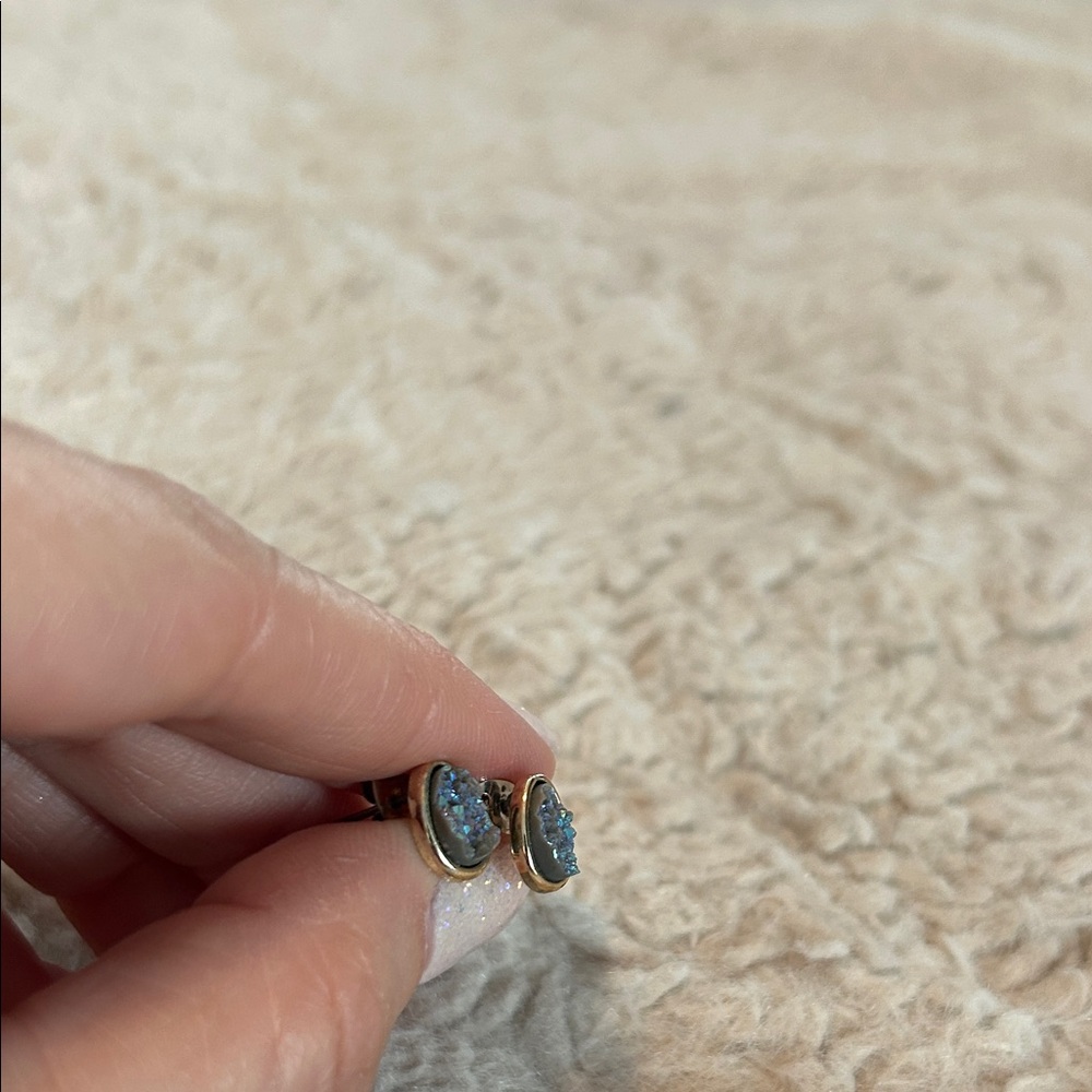 Elegant Blue/purple Stone Earrings - Picture 7 of 11